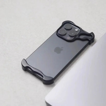 ⚙️ The "Titan" Metal Armor Case ️